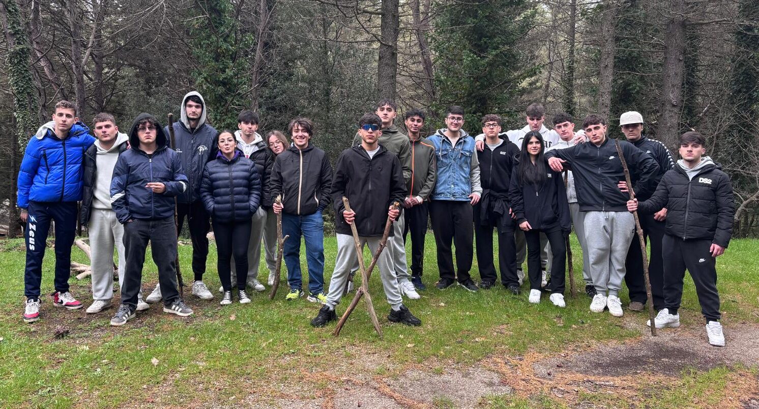 Caltanissetta, benessere psicofisico e tutela dell’ambiente: studenti dell’ITET “Rapisardi–Da Vinci” in uscita didattica al Parco delle Madonie
