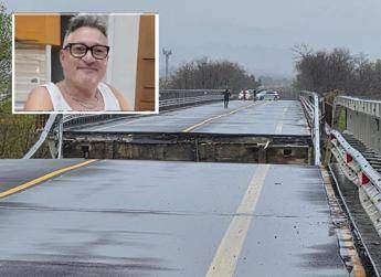 Maltempo, crollo ponte sul Trigno: proseguono ricerche dell’uomo disperso
