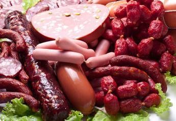 Pasqua, l’esperto: “Attenzione ai pasti pesanti, rischio +2 kg in due giorni”