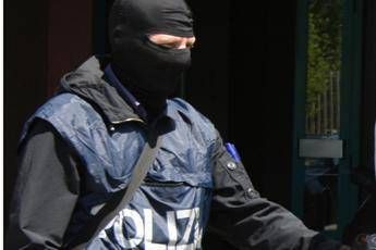 Pescara, a 14 anni dormiva con esplosivo: “Voleva far saltare un palazzo”