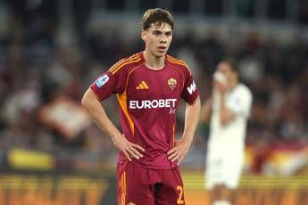 Roma-Atalanta 1-1, l’Olimpico fischia i giocatori giallorossi: cos’è successo