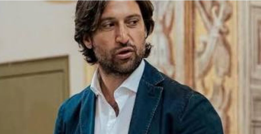 Palermo, modellino di una cassa da morto nell’ufficio dell’assessore Ferrandelli: “Noi andiamo avanti”