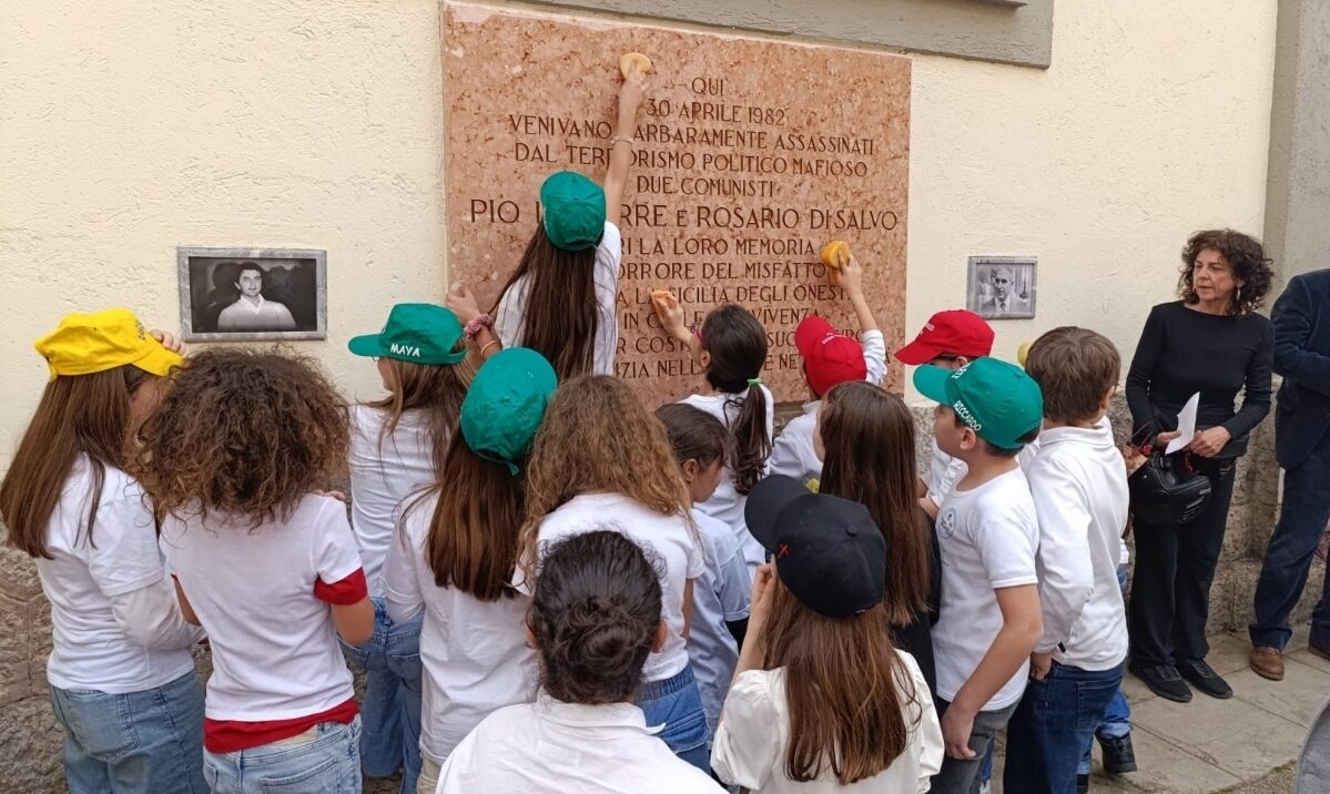 Palermo, il 21 aprile al via con la pulizia simbolica della lapide di Pio La Torre e Rosario Di Salvo