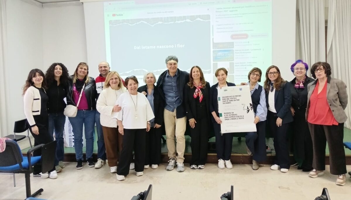 Caltanissetta, all’IISS “Luigi Russo” giornata di formazione sull’utilizzo della didattica teatrale nell’insegnamento per docenti di lingua francese