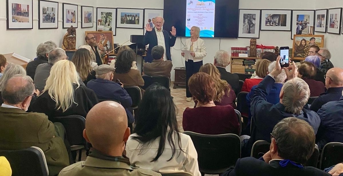 Il gruppo di lettura Incontriamoci in Biblioteca a Racalmuto tra arte, cultura e musica