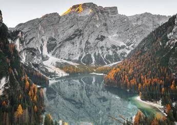 Turisti salvati sul Lago di Braies, l’appello dei soccorritori: “Non camminate sul ghiaccio”