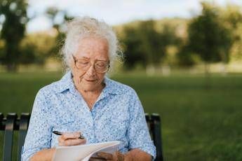 Un gene fa vivere a lungo e in salute, lo studio svela il segreto dei centenari