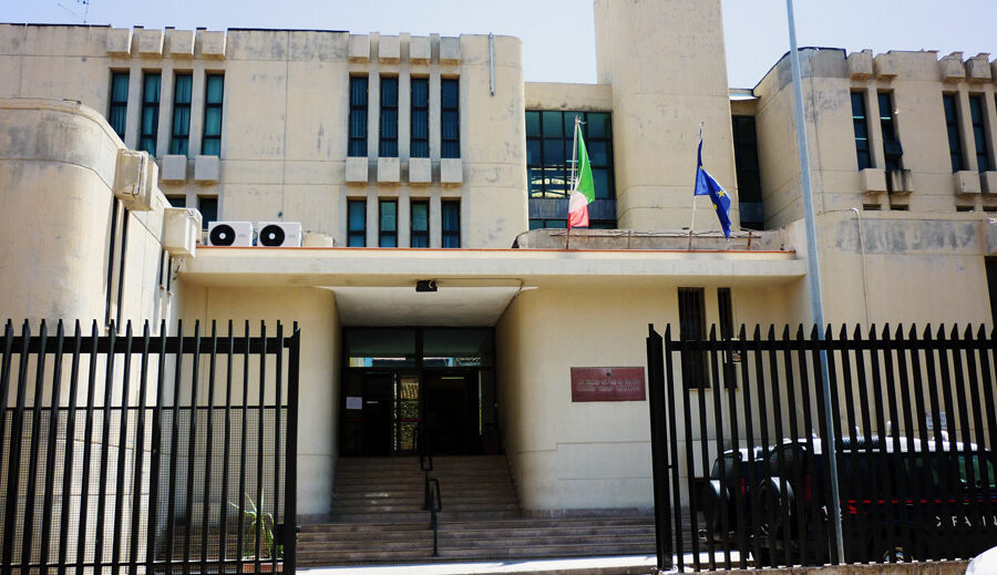 “Farai la fine di Roberta Siragusa”, la procura di Termini Imerese chiede rinvio a giudizio per un 25enne: la vittima colpita con pietra, pugni e minacciata via social