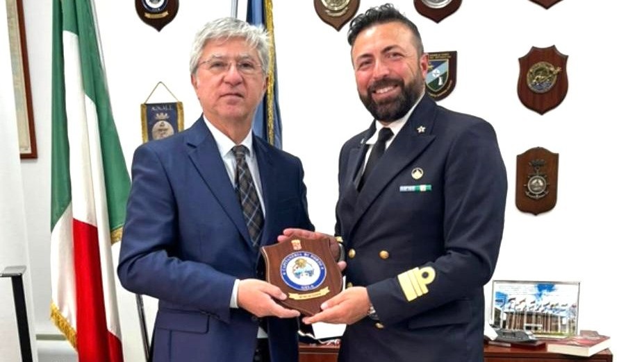 Visita istituzionale del Questore di Caltanissetta alla Capitaneria di Porto di Gela