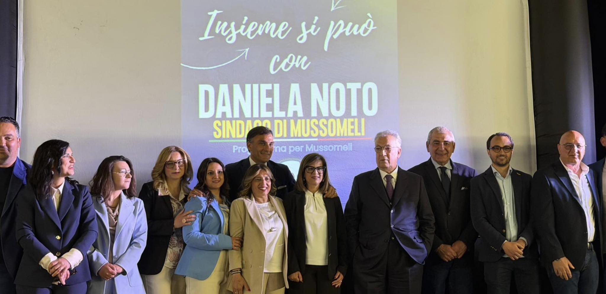 Mussomeli, Al Cine-Teatro Manfredi  candidata sindaca  Daniela Noto ha parlato alla sua gente (VIDEO)