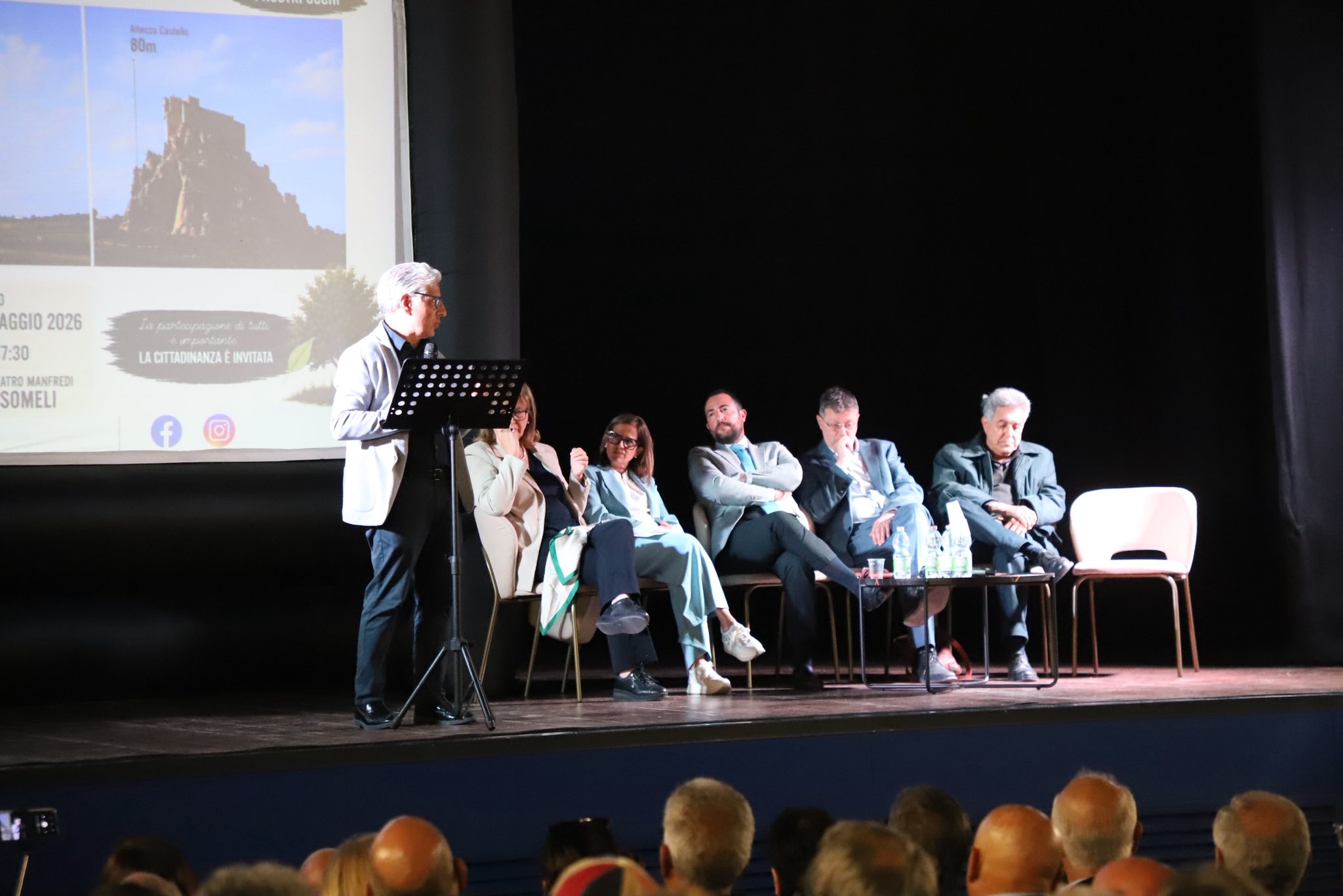 Mussomeli, Al Cine -Teatro “Manfredi” convegno su “Eolico in Sicilia” con tecnici, amministratori, politici e l’assessore regionale all’Energia