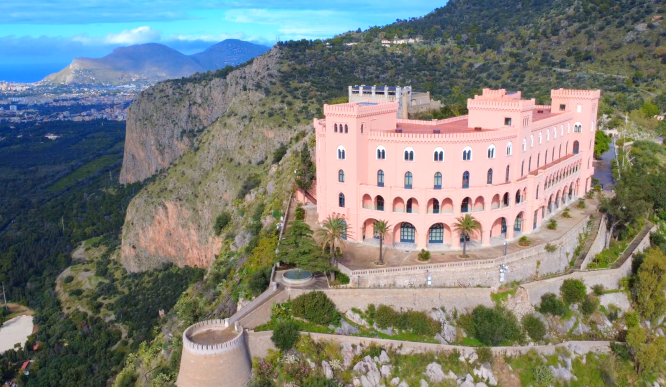 Castello Utveggio, visite anche nei mesi di giugno, luglio e agosto. Schifani: «Da dicembre a oggi 17 mila visitatori»