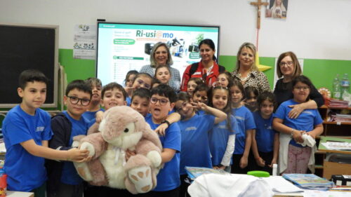 Caltanissetta. Ri-usi@mo, la comunità del riuso continua: raccolta attiva nelle scuole fino al 22 maggio