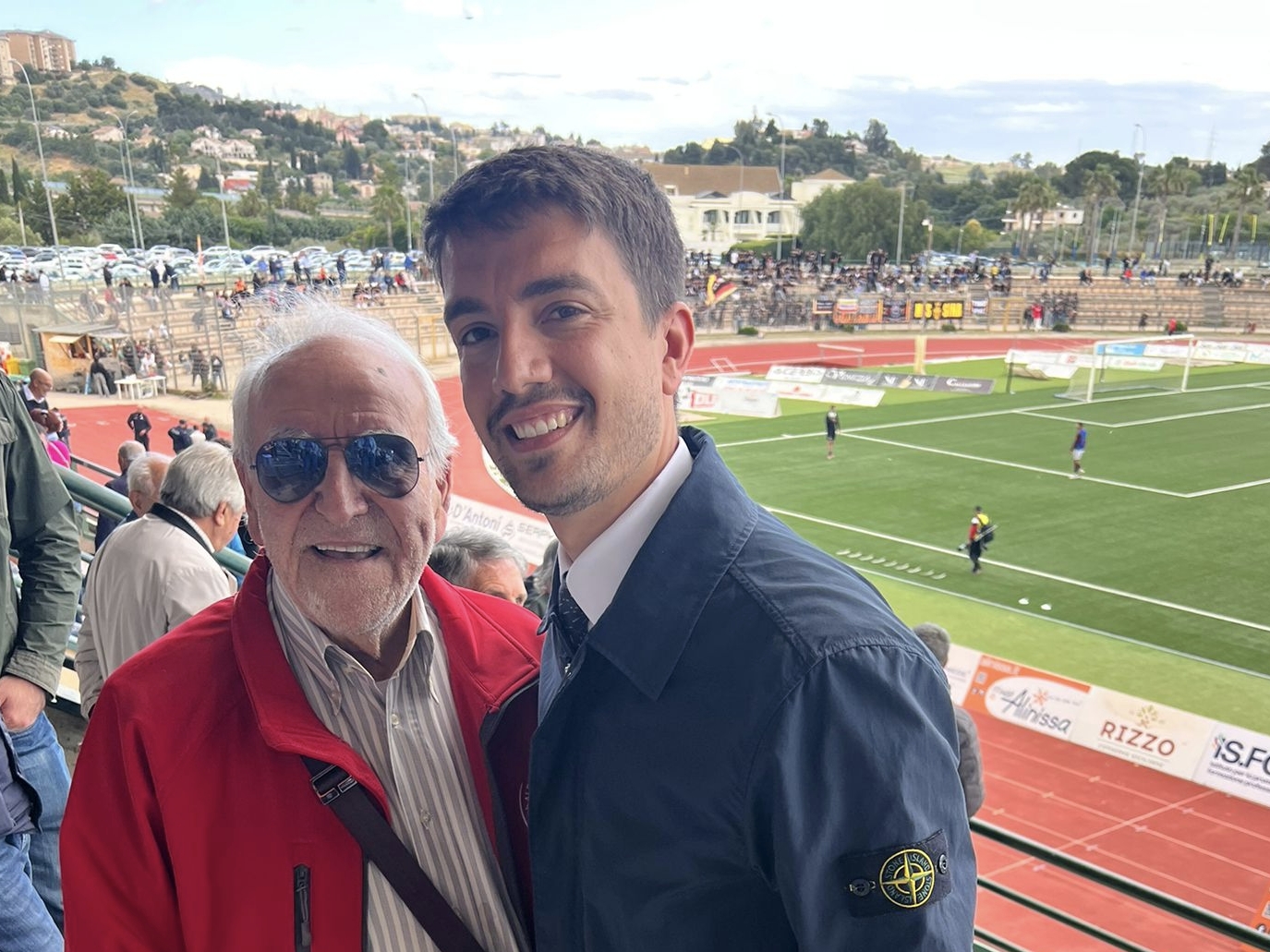 A 91 anni festeggia con la sua Nissa: per Nicolò Barbieri un compleanno da sogno tra emozioni e speranze di Serie C