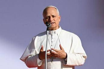 Papa: “Napoli è mille colori, ma insanguinata da violenza”
