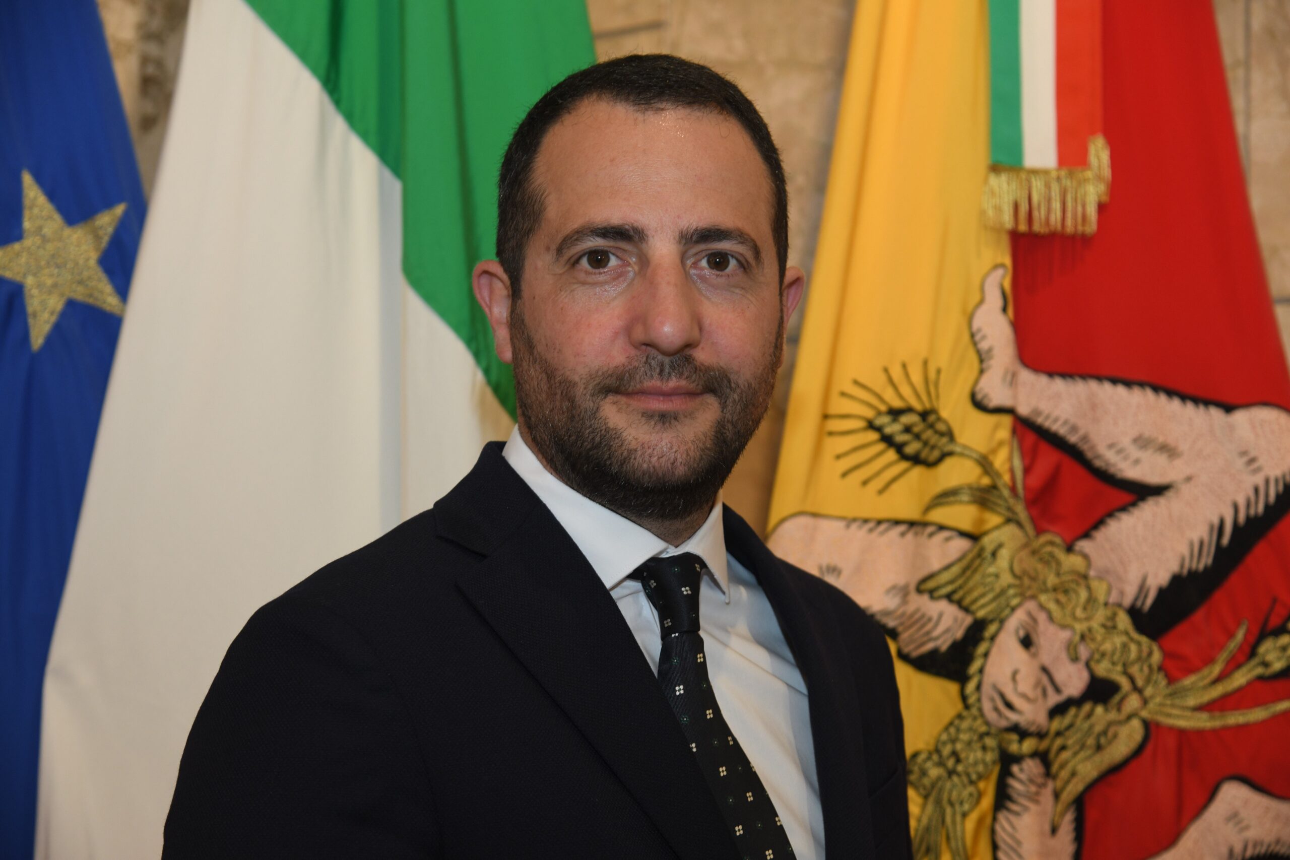 Sicilia pulita, 4 milioni per le strade extraurbane. Colianni: «Al fianco dei Comuni per il decoro del territorio»