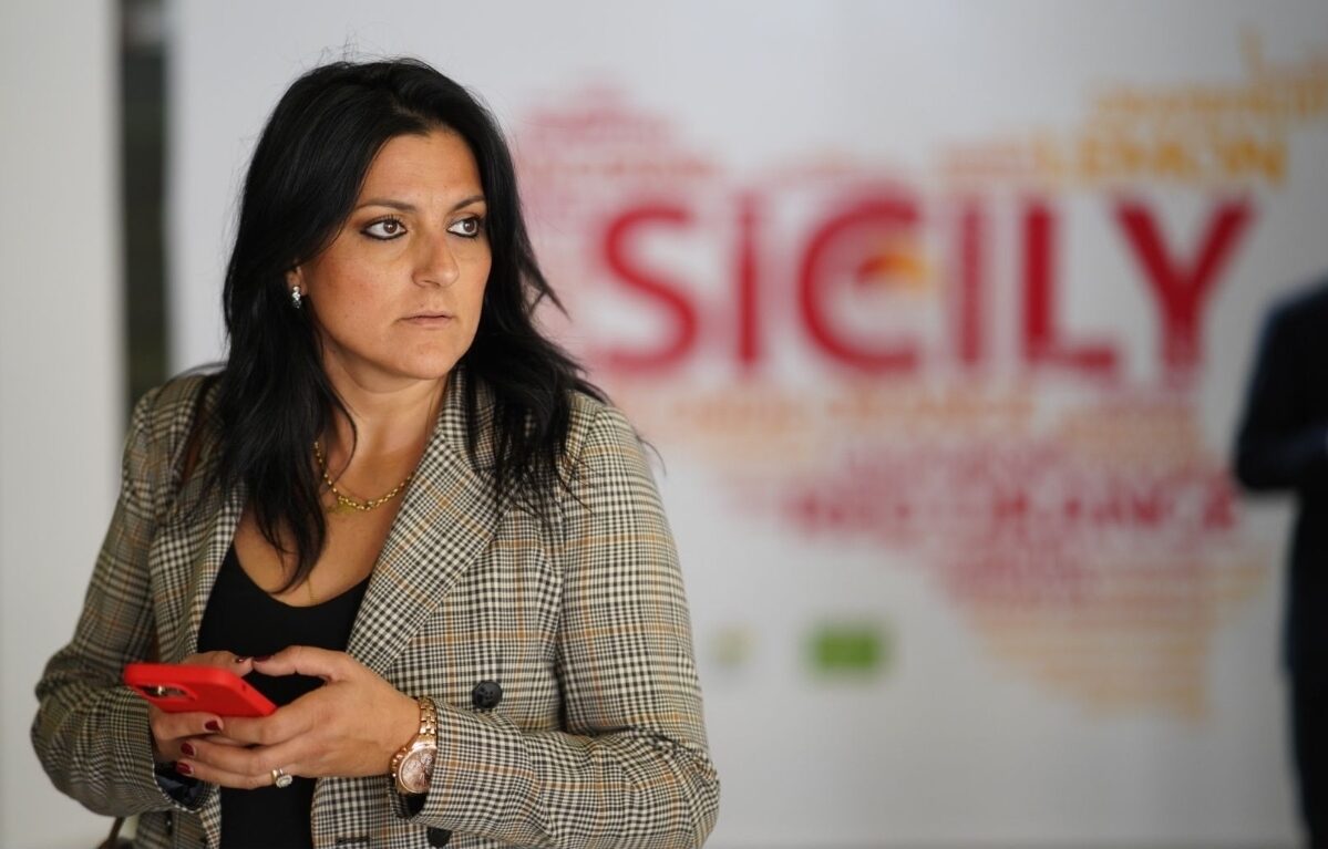 Crisi carburante e vacanze estive “congelate”, Marano(M5s): “Impatto devastante sul turismo siciliano”