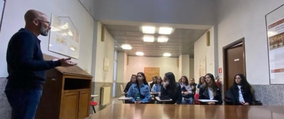 Caltanissetta, studenti di Riesi alla scoperta della memoria storica: visita all’Archivio di Stato