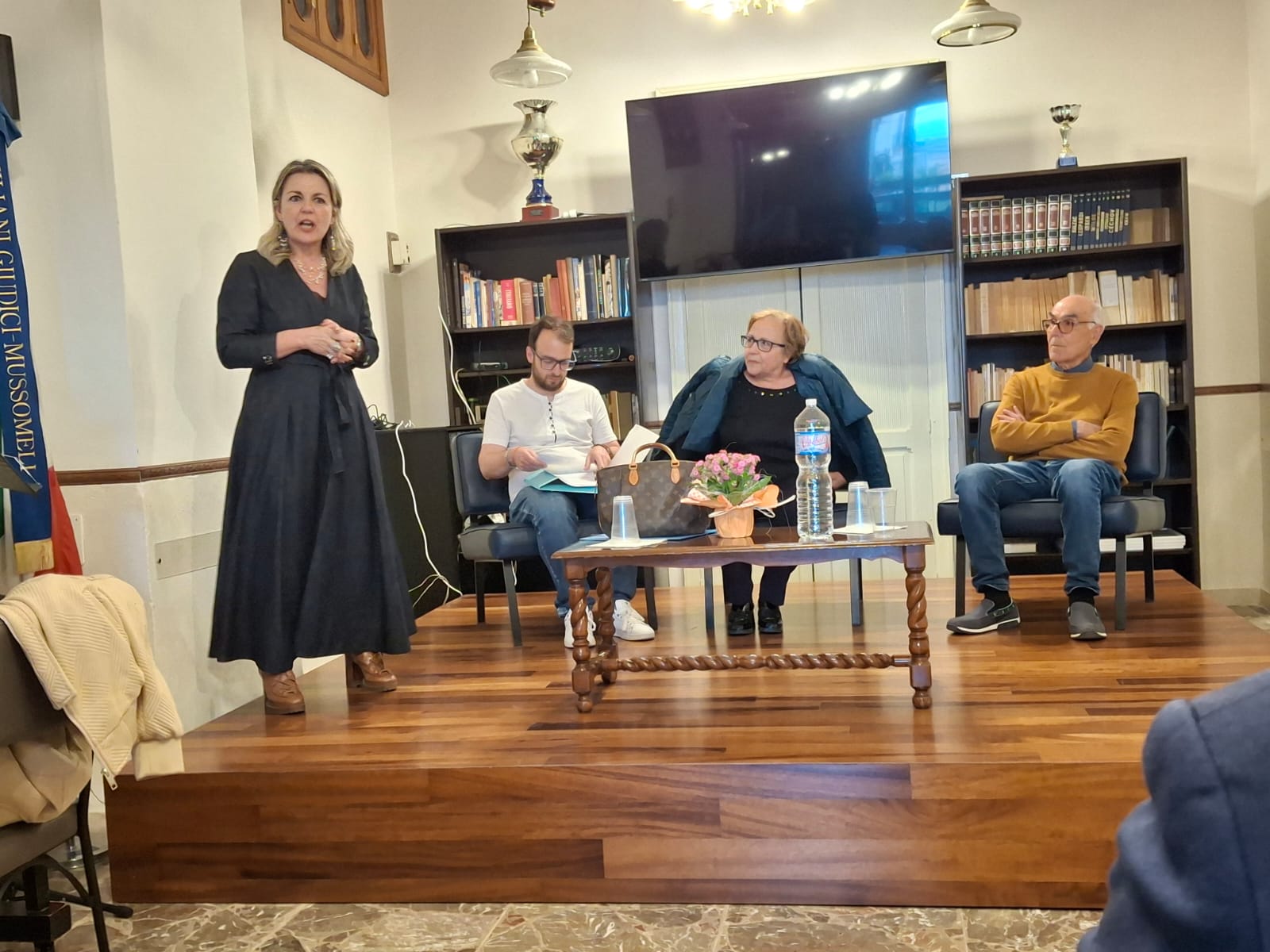 Associazione “Mussomeli nella storia” ha incontrato i due candidati sindaci al Circolo “Trabia”