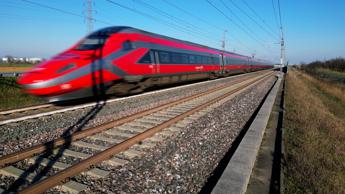 Treni, cambia la circolazione a Firenze: stop su alcune linee e ritardi fino a 2 ore e mezza