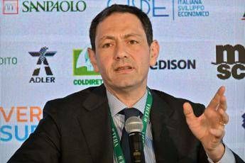Ue, Razza (FdI): “Su tabacco riscaldato si adotti approccio scientifico”