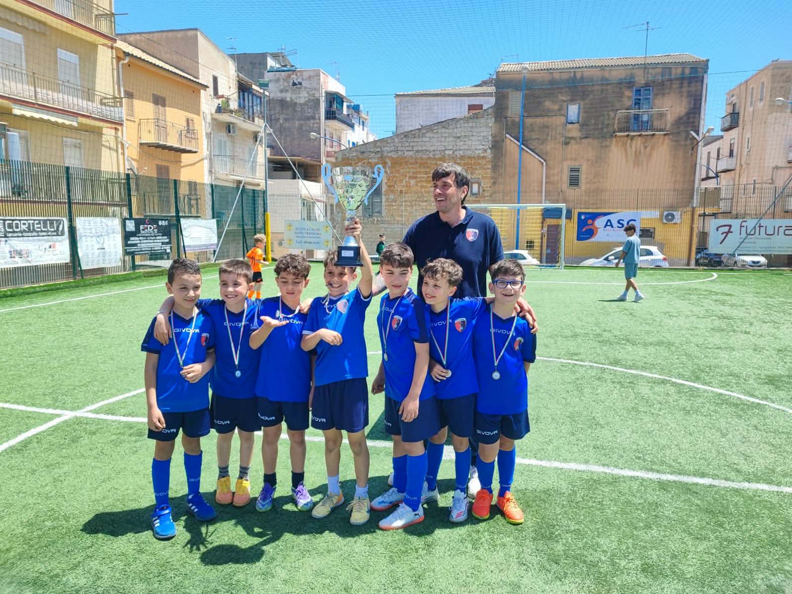 Impresa Mussomeli: i Piccoli categoria Primi calci 2017 Vincitori del Torneo Interprovinciale!