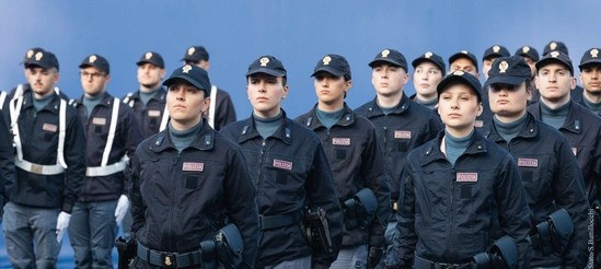 Pubblicato il bando per l’assunzione di 4400 allievi agenti della Polizia di Stato; istanze entro il 29 maggio