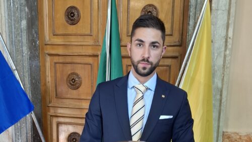 Caltanissetta. Marcello Mirisola, il rilievo politico: “Nell’atto di potenziamento della Polizia municipale non c’è nulla sull’abbandono dei rifiuti”