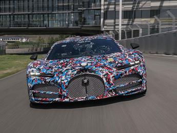 Bugatti Tourbillon, decisivo lo sviluppo degli pneumatici