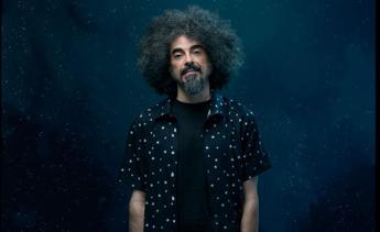 Caparezza è tornato, il concerto (in orbita) a Roma