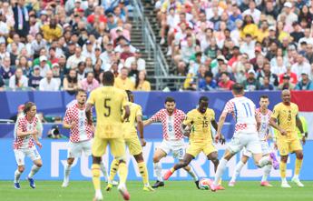 Croazia-Ghana, ‘blocco’ in fuorigioco ma gol di Luckassen è valido: la decisione