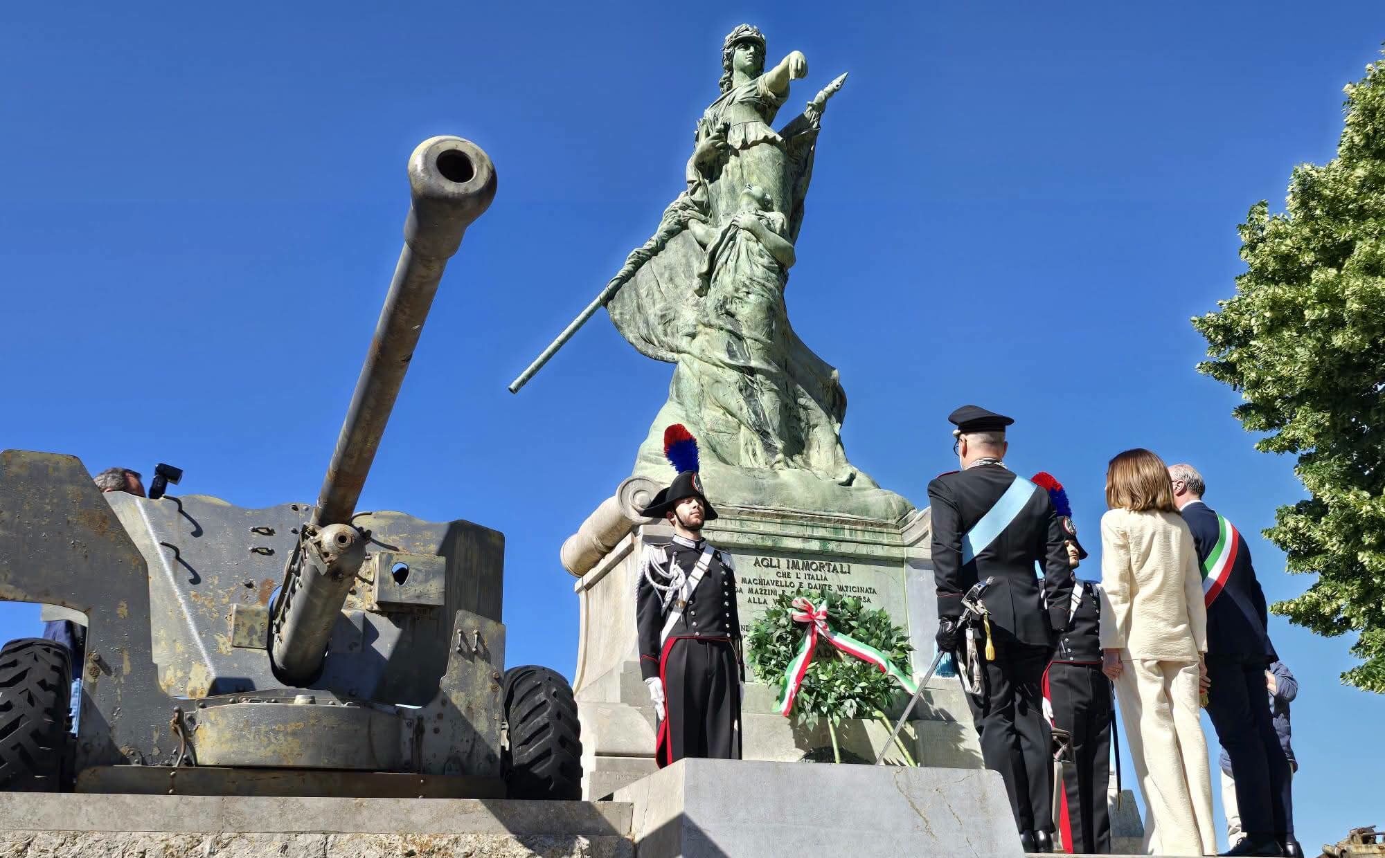 Caltanissetta celebra l’80° Anniversario della Repubblica Italiana: cerimonia militare, corteo e onorificenze