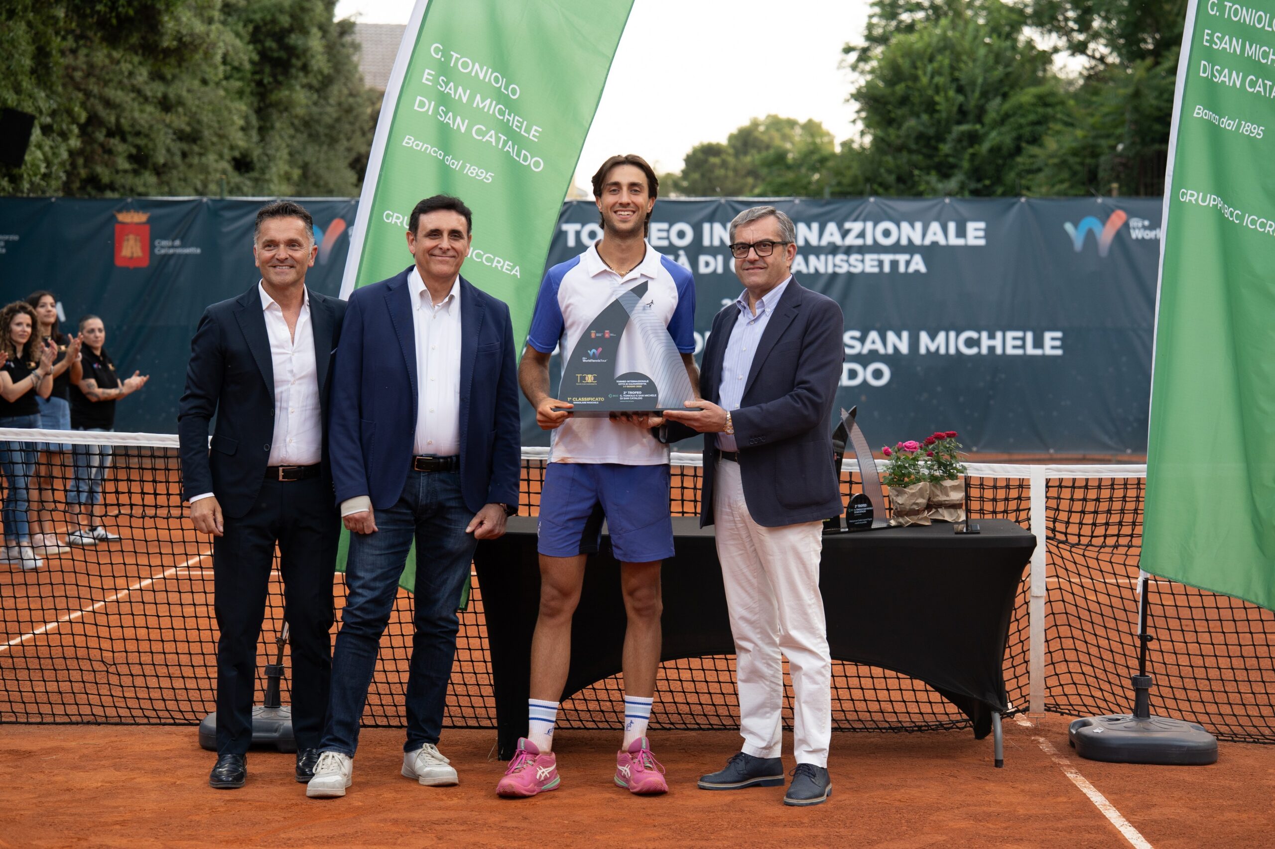 Giunta firma l’impresa a Caltanissetta: suo il trofeo nel tempio del tennis siciliano