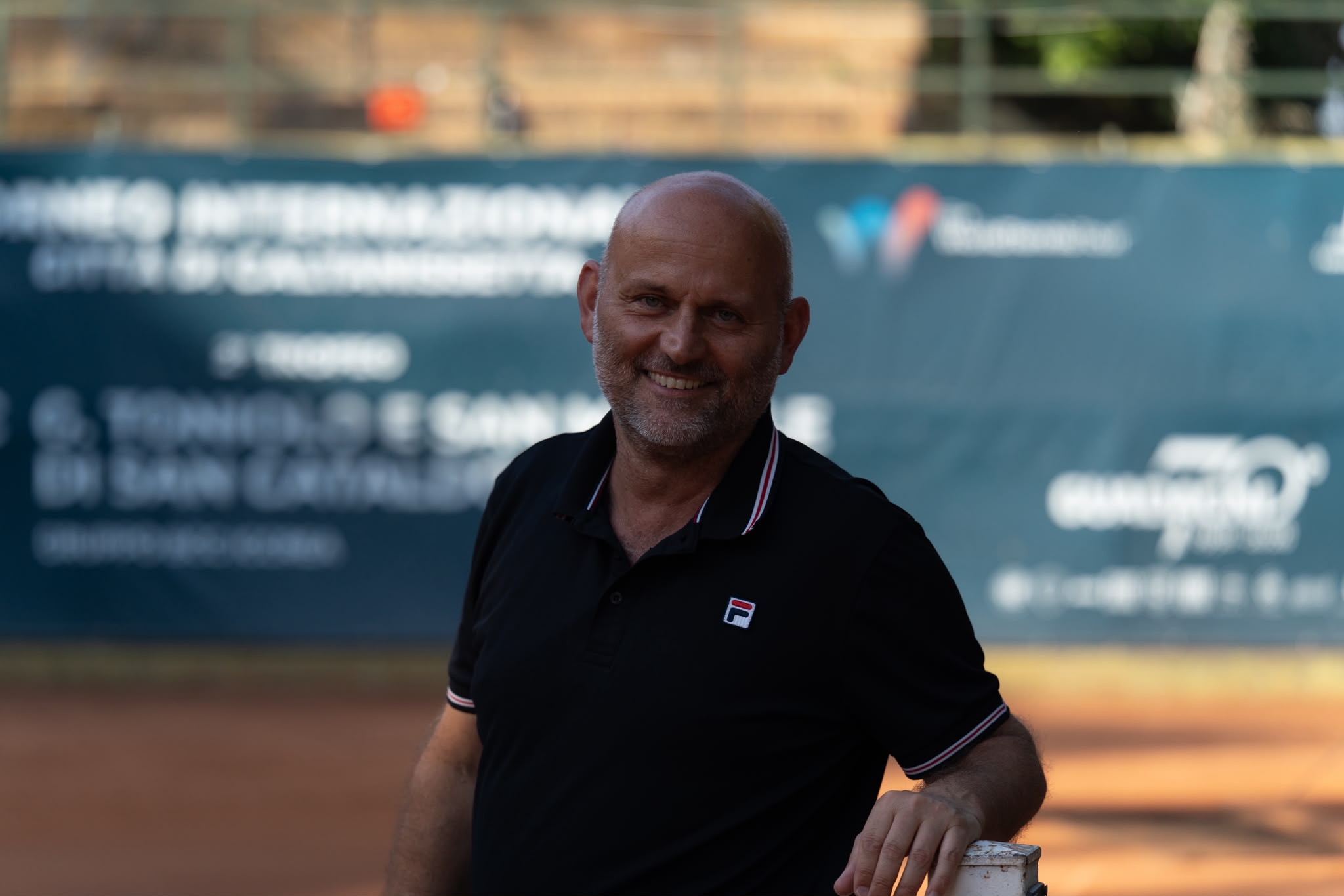 Tennis Caltanissetta. Gianluca Moscarella: “Ho arbitrato Federer a Wimbledon, ma vi spiego perché la vera scuola sono gli errori”