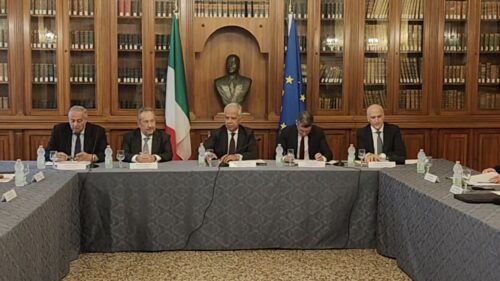Il ministro Piantedosi in Prefettura a Palermo per la riunione del Comitato provinciale per l’ordine e la sicurezza / Video