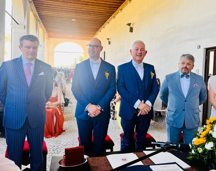 Celebrata la prima unione civile tra sindaci gay in Italia A dire “sì” i primi cittadini Alessandro Basso (Fdi) e Loris Bazzo (Lega)