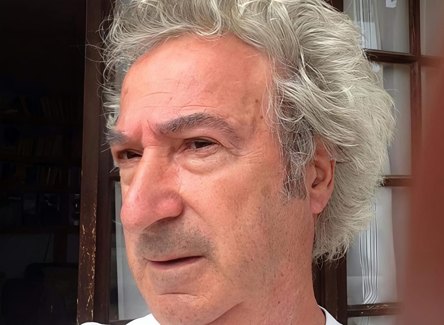 Caltanissetta. Il 5 giugno presentazione del libro “E noi cantavamo Mamma” di Roberto Lisciandro