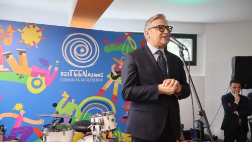 Caltanissetta. Dipendenze da droghe, martedì 23 giugno c’è “DesTEENazione”, incontro aperto ai giovani e alle famiglie