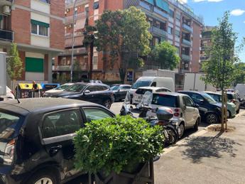 Roma, allarme dei negozianti di Vigna Clara: “Tra black point e cantieri rischiamo il colpo di grazia”