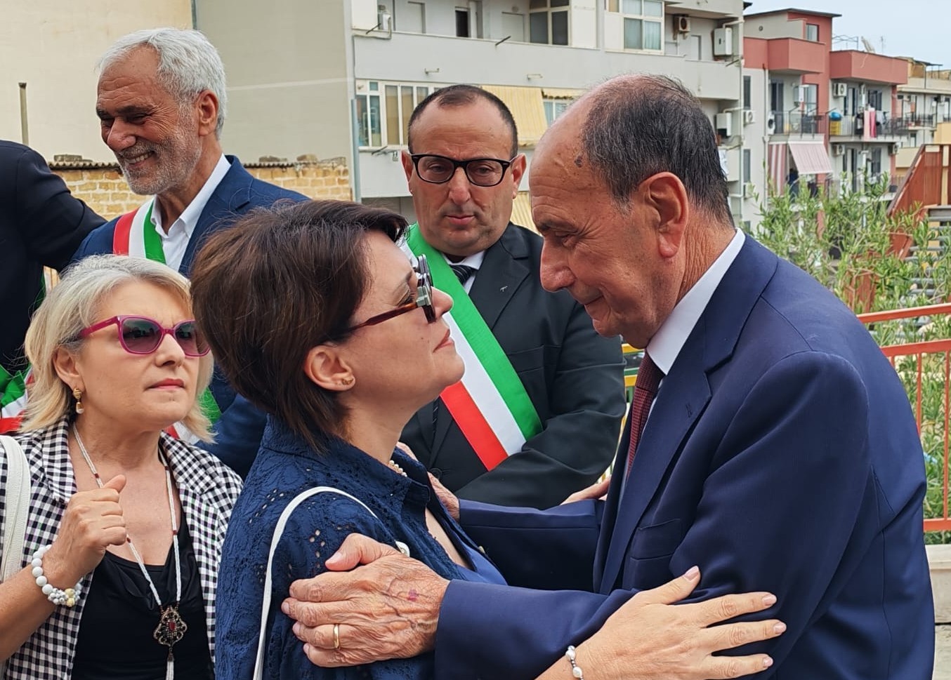 Istruzione, Schifani a Misilmeri per scuola intitolata a Sara Campanella: «Nel suo ricordo uniti contro la violenza»