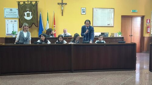 San Cataldo. Il Consiglio comunale dei ragazzi propone una Pista ciclabile, strutture sportive, un Centro diurno per anziani e un Museo civico
