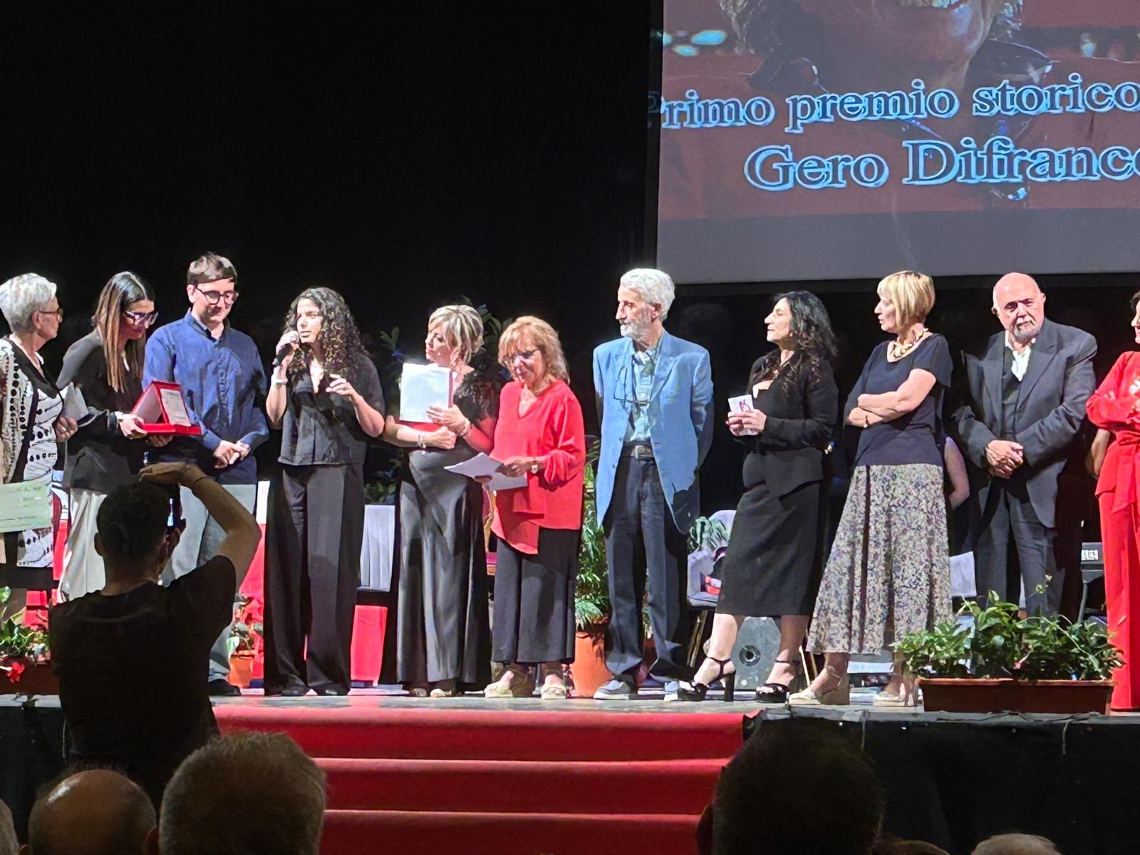 Caltanissetta. Alunni della VF del liceo scientifico ”A. Volta” vincono il 2° premio del I concorso storico-letterario Gero Difrancesco