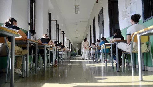 La traccia più scelta nella 1^ prova scritta dell’esame di Maturità è stata quella relativa al brano tratto dal libro di Mario Calabresi “Alzarsi all’alba”