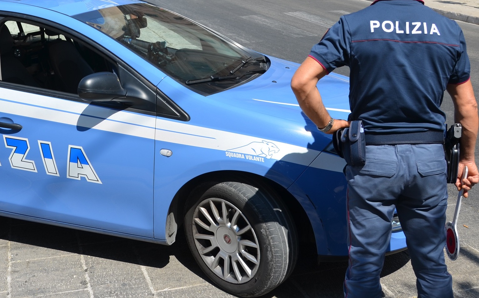 Droga, a Palermo arrestati due pusher