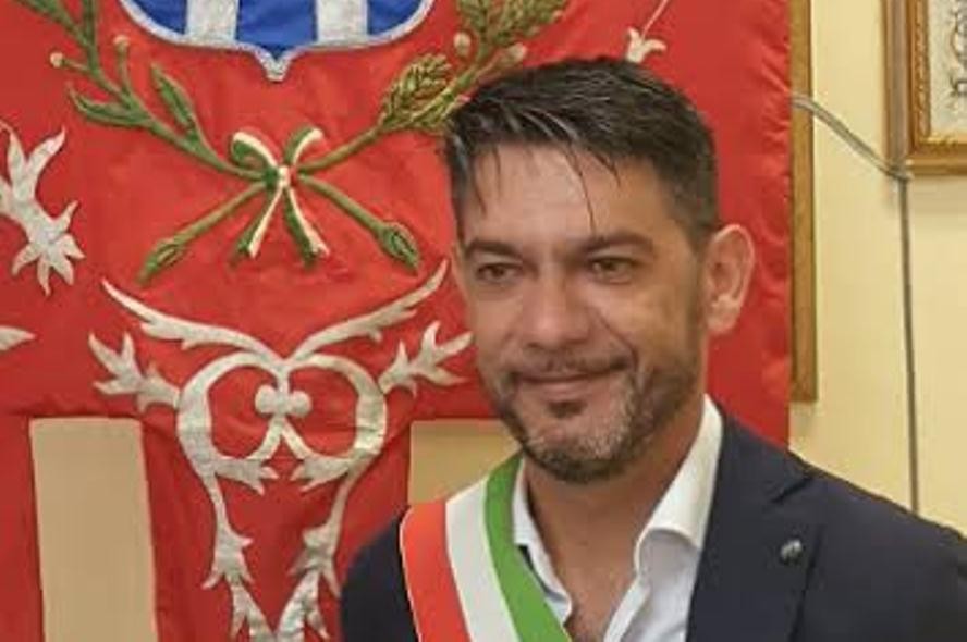 Sommatino. Si dimette il sindaco Salvatore Letizia: “Ritengo che le mie dimissioni siano un atto dovuto e di rispetto nei confronti della Città”