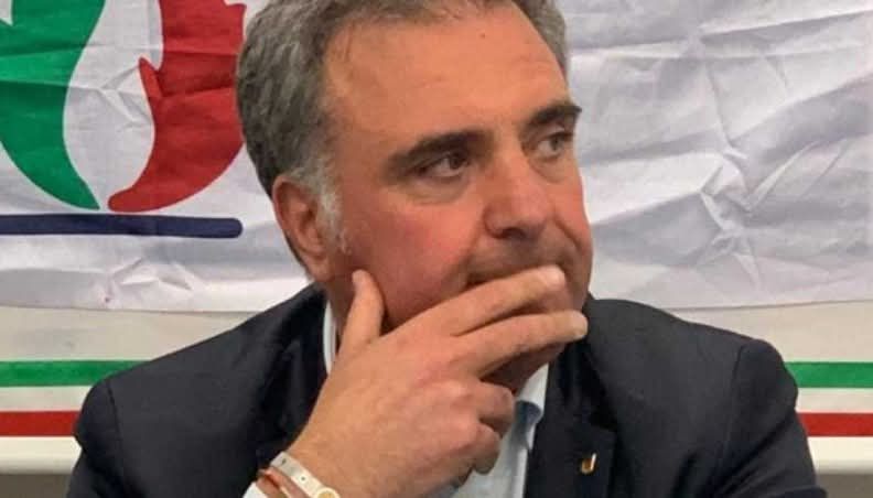 Parlamento sempre più distante dai cittadini: senza preferenze si indebolisce il rapporto tra eletti ed elettori