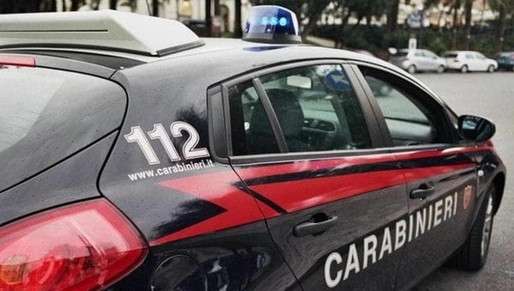 Fermato dopo una trattativa di 6 ore l’uomo che avrebbe ucciso a coltellate 53enne al culmine di una lite