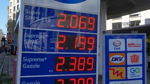 Carburanti, in Sicilia Gasolio e Benzina restano sopra i 2 euro: prezzi troppo alti, taglio delle Accise insufficiente