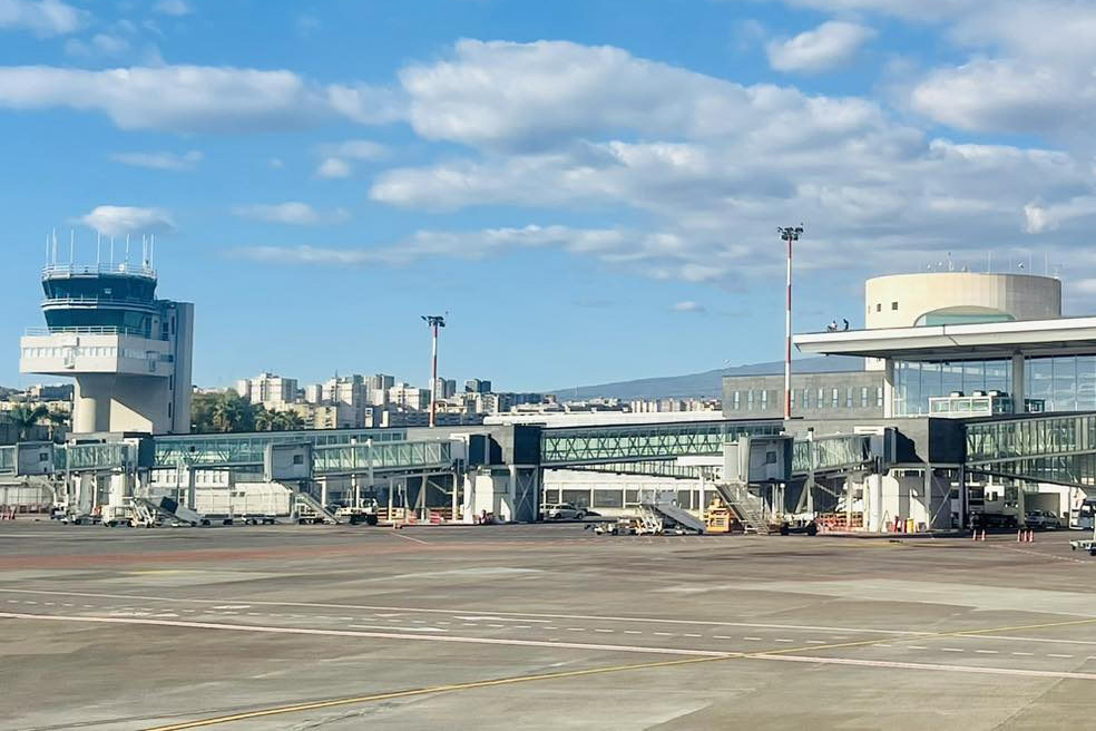 Etna, Sac prolunga lo stop delle attività di volo a Catania fino alle 22