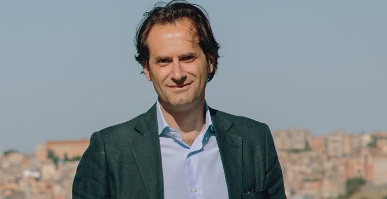 San Cataldo. In contrada Bigini elevate 3 multe per abbandonato rifiuti. Il sindaco Comparato: “Tolleranza zero per chi è poco attento a decoro e igiene pubblica”